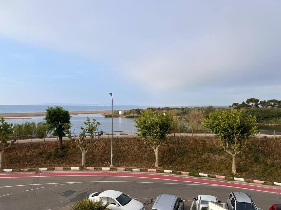 3Apartamento De Tres Habitaciones Empuriabrava Extérieur photo